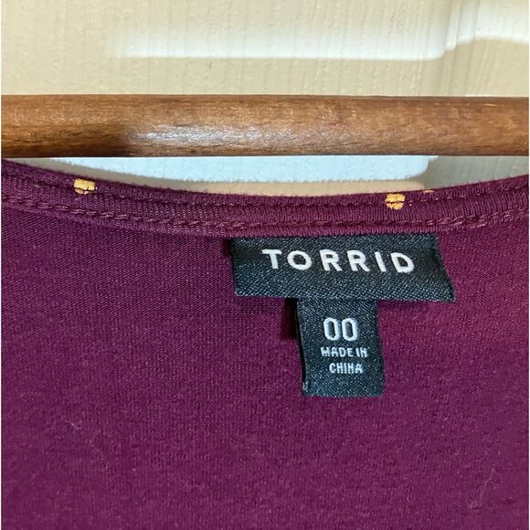 Torrid midi dress, faux wrap top, polkadot, excellent condition, size 00 - Picture 3 of 3